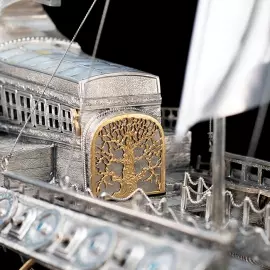 Серебряный корабль "Галера"